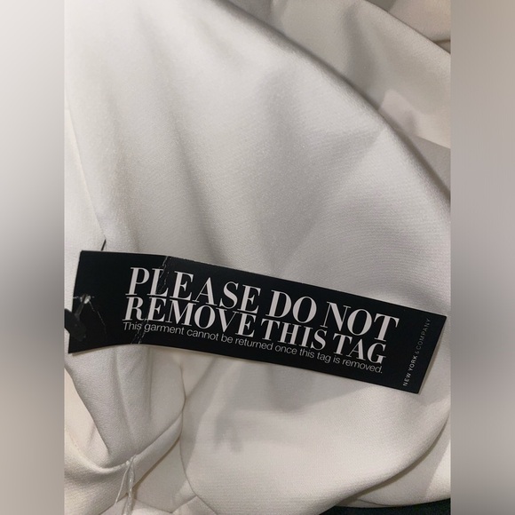 New York and company white jumpsuit. Very good for formal events! Never worn! - Picture 2 of 5
